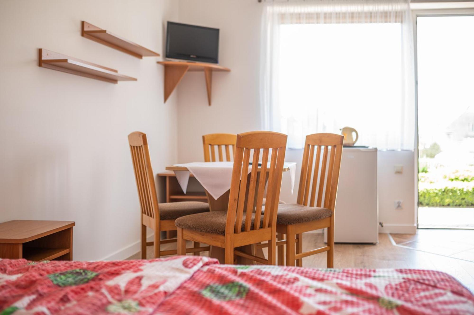 レバルCieply Zakatekアパートメント 部屋 写真
